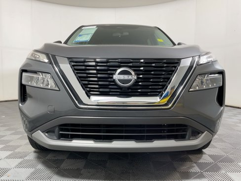 Used 2023 Nissan Rogue SV image 5