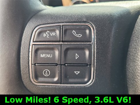 Used 2015 Jeep Wrangler Sahara w/ Connectivity Group image 27