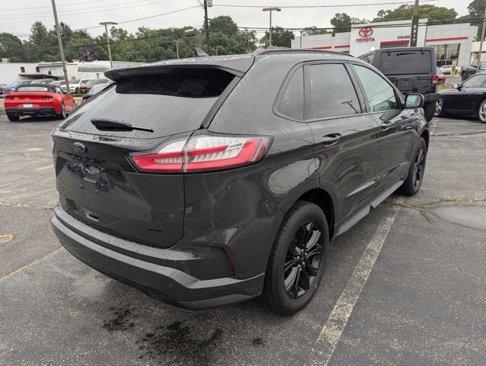 Certified 2023 Ford Edge SE w/ Black Appearance Package image 3