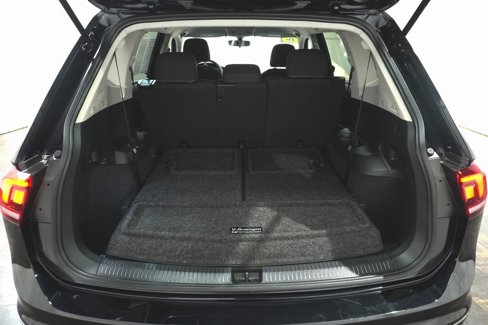 Certified 2023 Volkswagen Tiguan S image 5