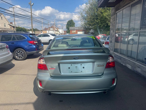 Used 2009 Subaru Legacy 2.5i Limited image 4