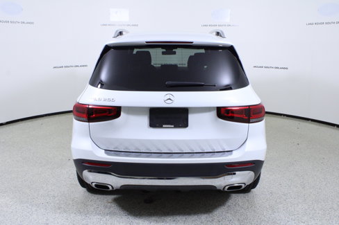Used 2020 Mercedes-Benz GLB 250 image 6