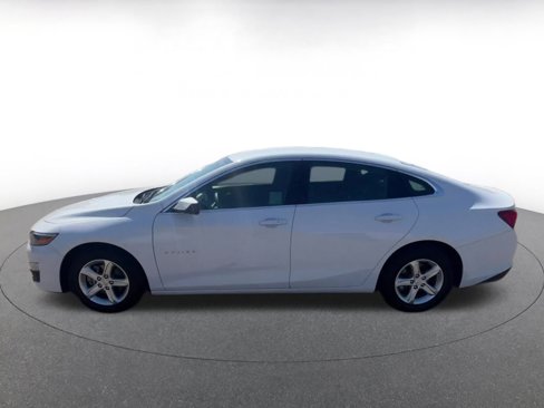 Used 2024 Chevrolet Malibu LT image 9