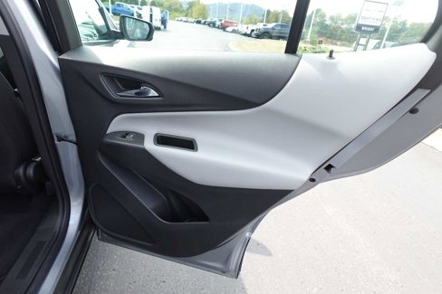 Used 2023 Chevrolet Equinox LS image 23
