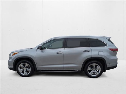 Used 2015 Toyota Highlander Limited image 4