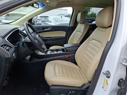 Used 2019 Ford Edge SEL w/ Equipment Group 201A image 10