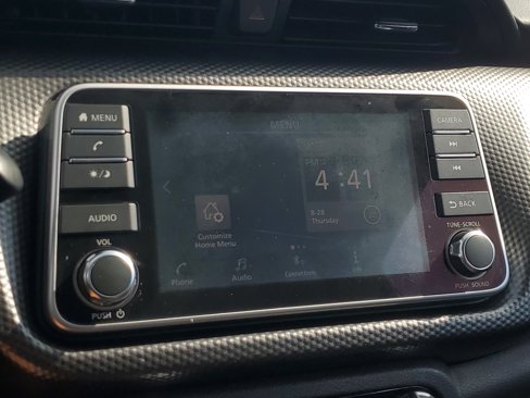 Certified 2020 Nissan Kicks SV image 24