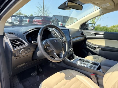 Used 2022 Ford Edge SEL w/ Convenience Package image 10