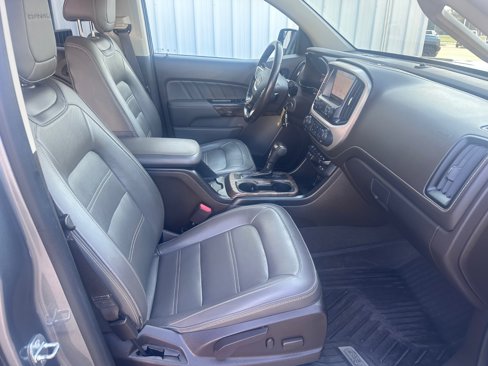 Certified 2021 GMC Canyon Denali image 25