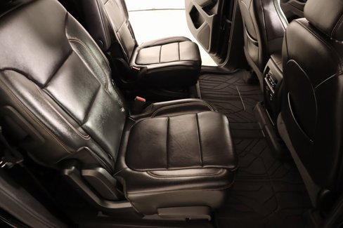 Used 2018 Chevrolet Traverse LT image 16