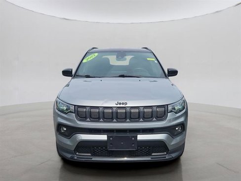 Used 2022 Jeep Compass Altitude w/ Convenience Group image 11