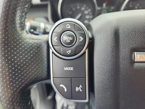 Used 2016 Land Rover Range Rover Sport HSE image 19