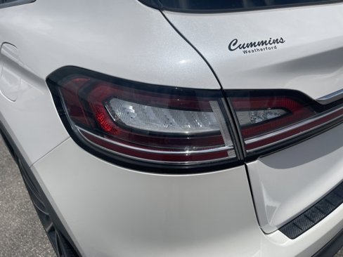 Used 2019 Lincoln Nautilus Reserve w/ Ultimate Package image 11