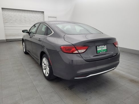 Used 2015 Chrysler 200 Limited image 5