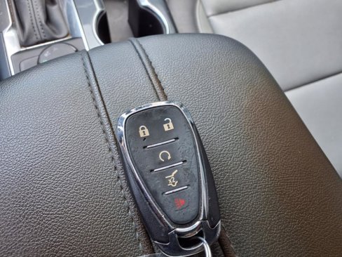 Used 2020 Chevrolet Blazer LT w/ LPO, Floor Liner Package image 10