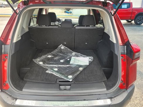 Used 2023 Nissan Rogue SV image 13