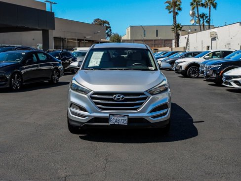 Used 2017 Hyundai Tucson SE image 2