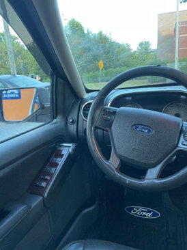 Used 2010 Ford Explorer Limited image 26