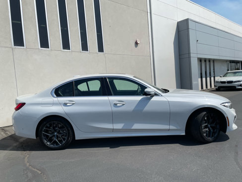 Used 2025 BMW 330i Sedan image 6