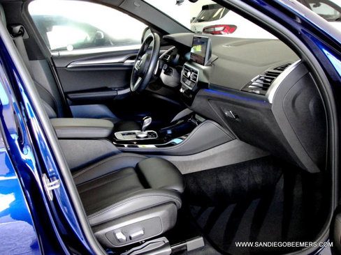 Used 2022 BMW X4 xDrive30i w/ M Sport Package 2 image 30