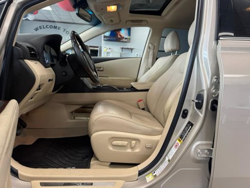 Used 2013 Lexus RX 350 2WD image 25