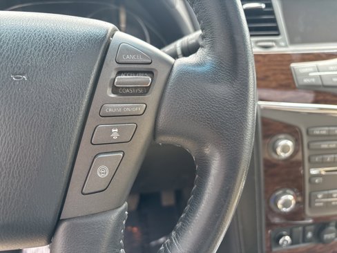 Used 2017 Nissan Armada Platinum image 26