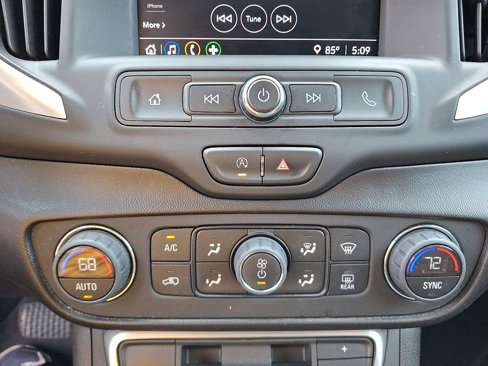 Certified 2022 GMC Terrain SLE w/ Driver Convenience Package image 17