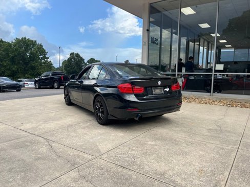 Used 2013 BMW 320i xDrive Sedan image 2
