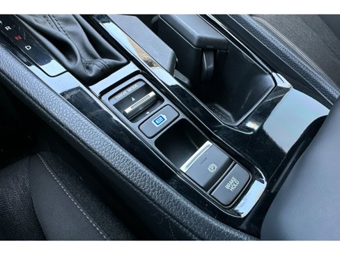 Used 2024 Honda Accord Sport image 30