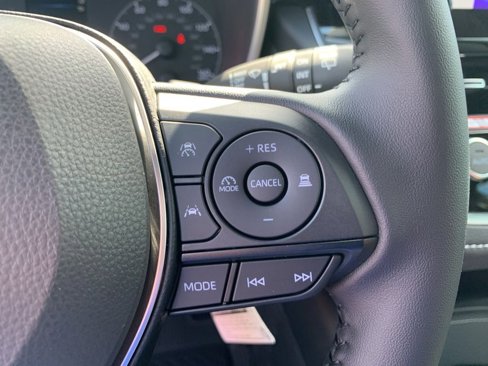 New 2025 Toyota Corolla SE image 27