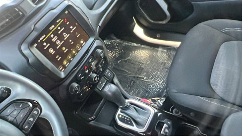 Used 2021 Jeep Renegade Latitude image 28