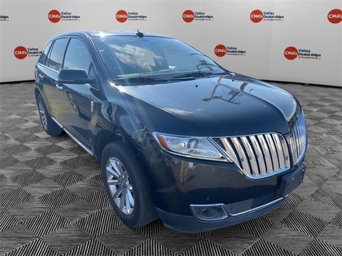 Used 2013 Lincoln MKX AWD image 5