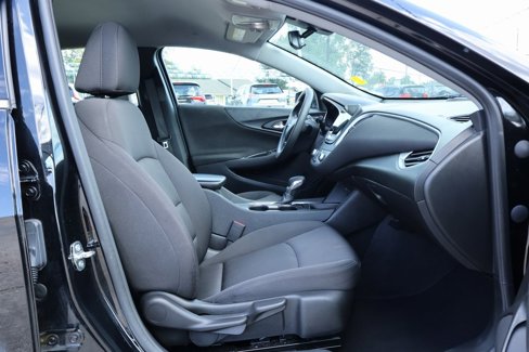 Used 2023 Chevrolet Malibu LT image 8