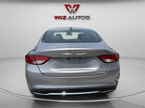 Used 2016 Chrysler 200 Limited w/ Anniversary Edition image 5