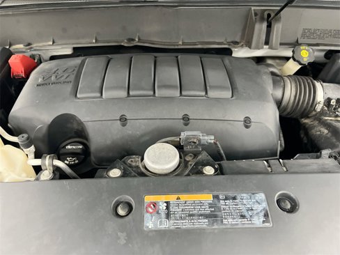 Used 2014 Chevrolet Traverse LT image 24
