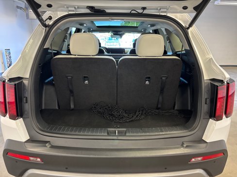 Used 2021 Kia Sorento EX w/ EX AWD X-Line Package image 27