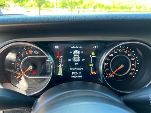 Used 2021 Jeep Wrangler Unlimited Sport image 12