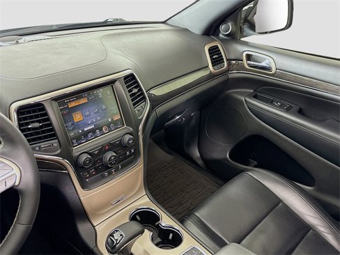 Used 2015 Jeep Grand Cherokee Overland image 23