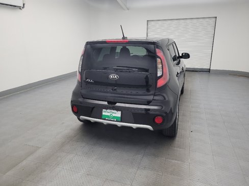 Used 2018 Kia Soul + image 7