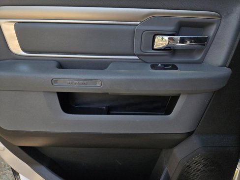 Used 2019 RAM 1500 Lone Star image 11