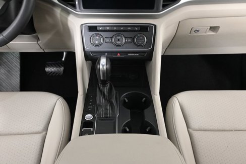 Used 2021 Volkswagen Atlas SE w/ Panoramic Sunroof Package image 19