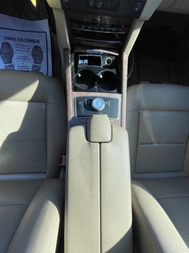 Used 2011 Mercedes-Benz E 350 4MATIC Sedan image 14