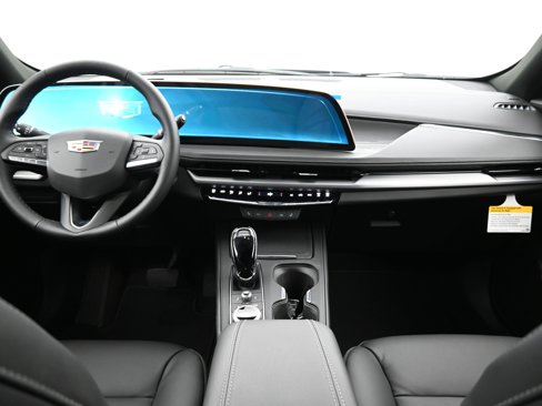 New 2025 Cadillac XT4 Premium Luxury w/ Cold Weather Package image 9
