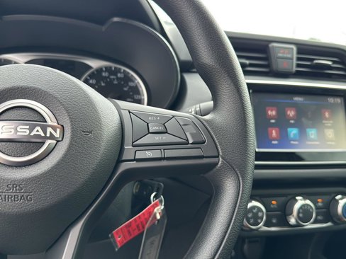 New 2025 Nissan Versa S image 19
