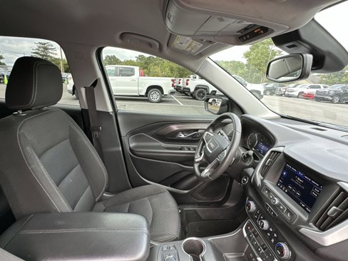 Certified 2022 GMC Terrain SLE w/ Driver Convenience Package image 15