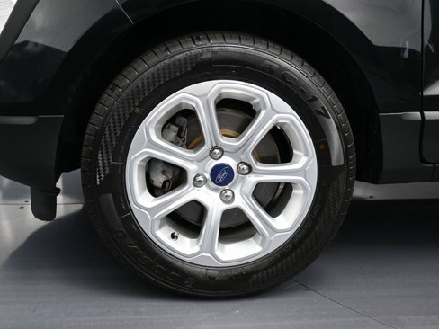 Used 2019 Ford EcoSport SE image 10