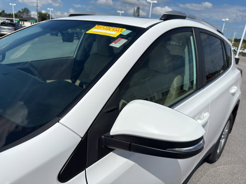 Used 2013 Toyota RAV4 XLE image 15