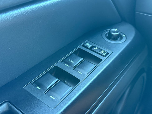 Used 2016 Jeep Patriot Latitude image 20
