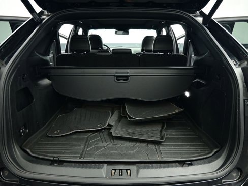 Used 2019 Ford Edge ST w/ Cold Weather Package image 18