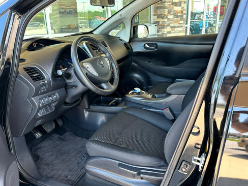 Used 2015 Nissan Leaf S w/ Charge Package image 10